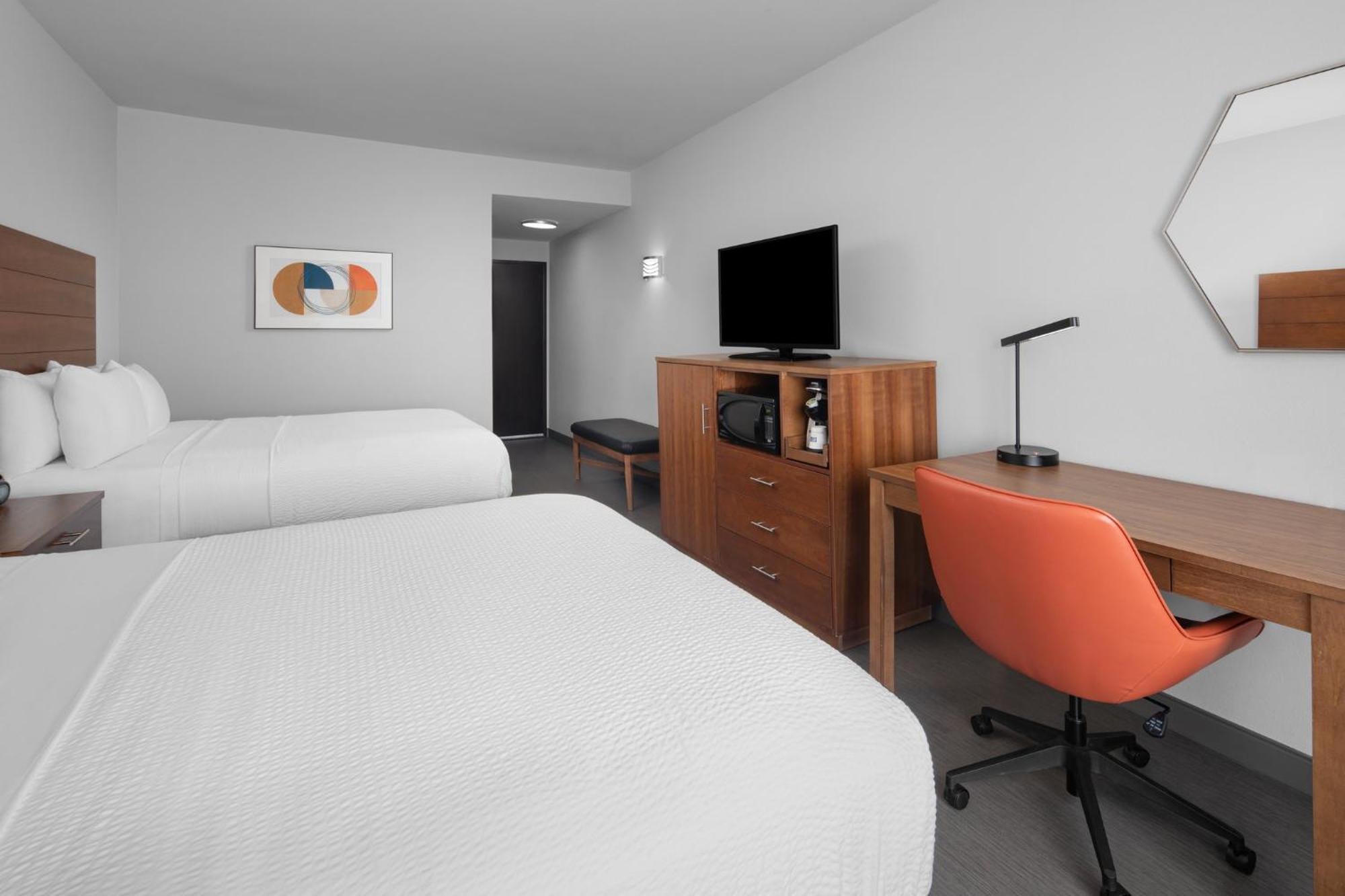 Holiday Inn Express & Suites Midland South I-20 By Ihg Экстерьер фото